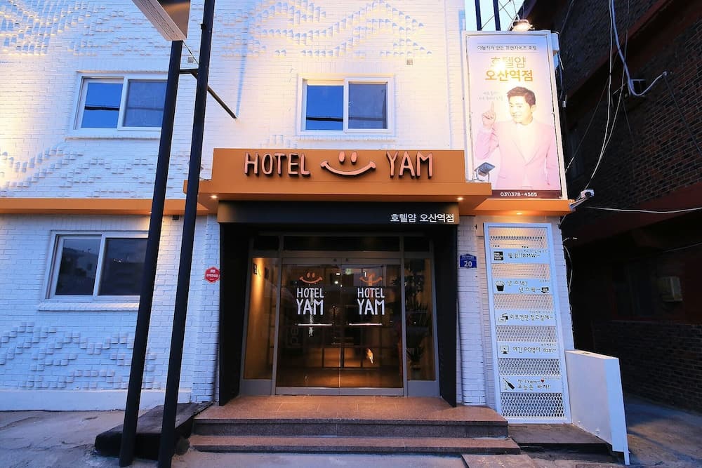 hotel image