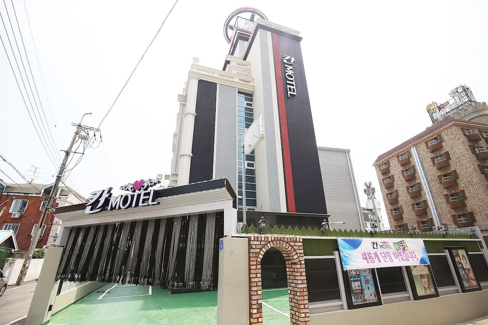 hotel image