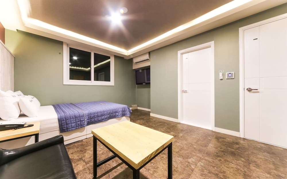 Gumi Indong Hotel WON