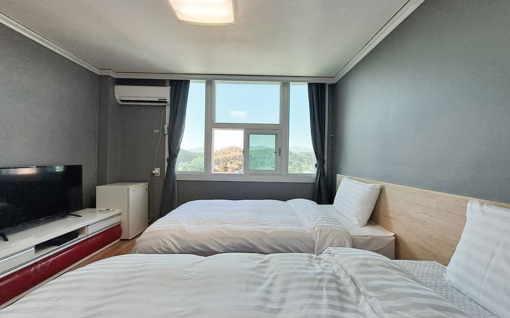 Yangyang Naksan Pebble Beach