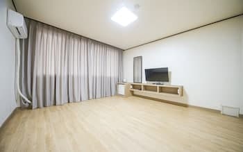 Ulam Baekam Goryeo Oncheon Hotel