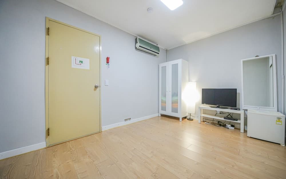 Ulam Baekam Goryeo Oncheon Hotel