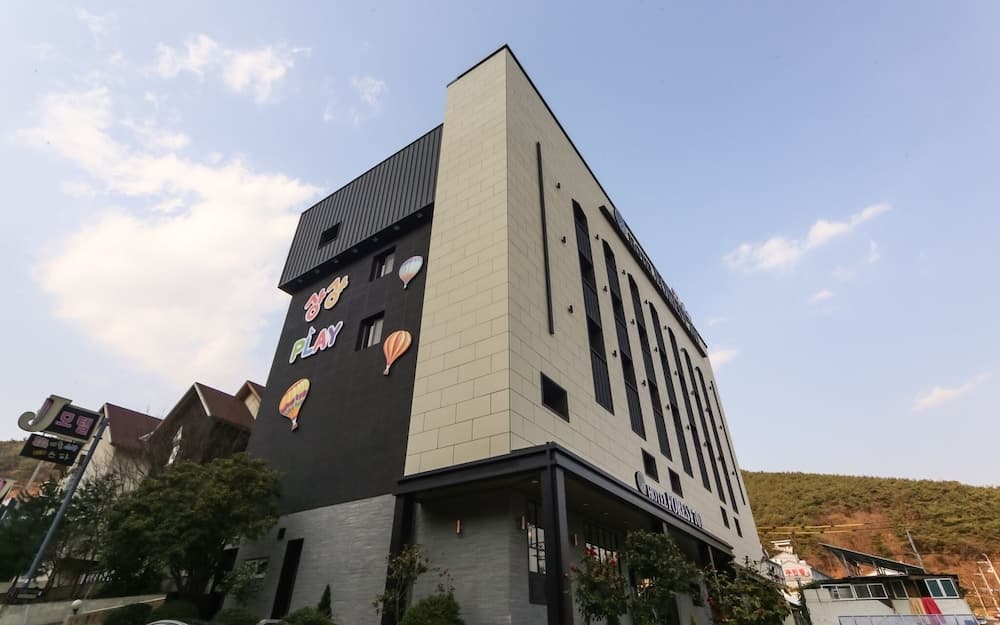 hotel image