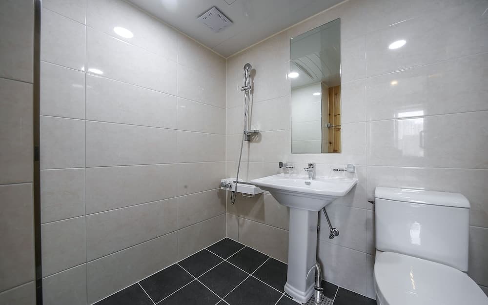 Cheongsong Baegunjang Motel