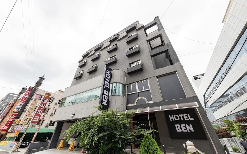 hotel image