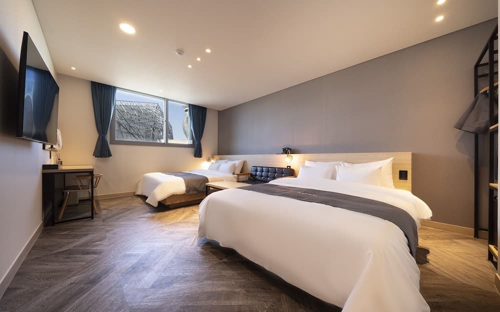 Sokcho Brooklyn Hotel