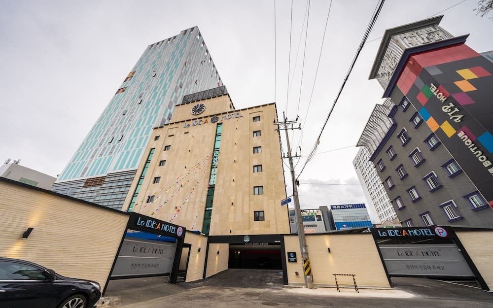 hotel image
