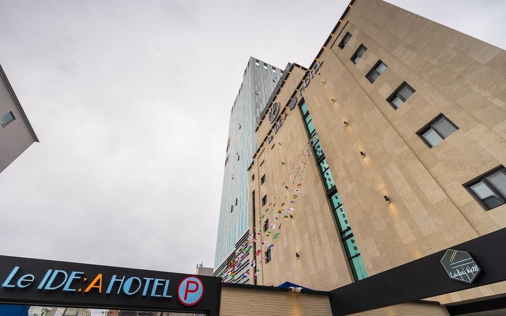 hotel image