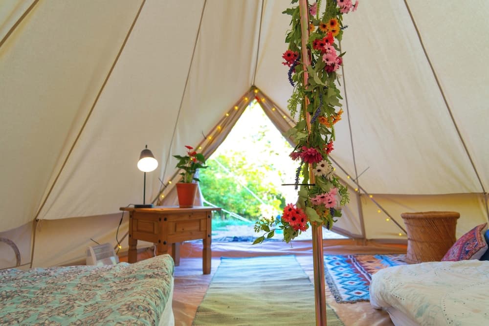 Wood Cabin & 4 Large Bell Tents - Hapus Hideaway