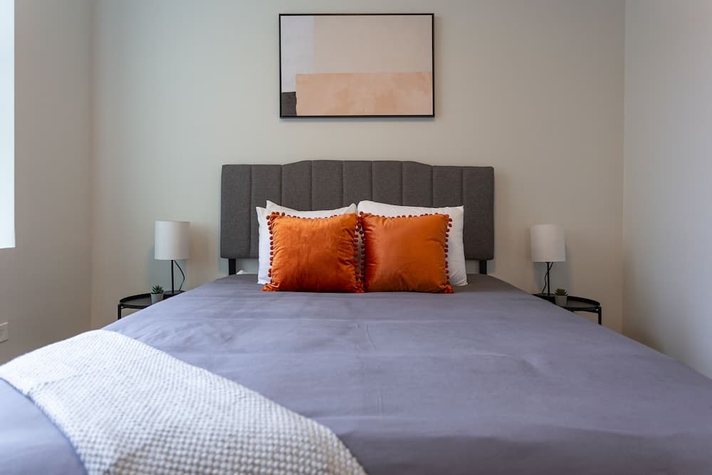 FRONTDESK The Kahn Apts New Center Detroit