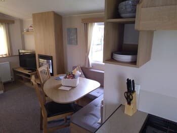 2 Bedroom 6 Berth Caravan With Decking