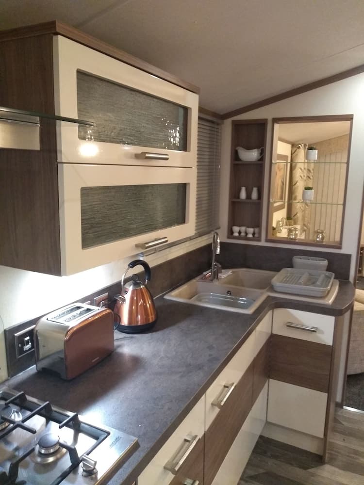 Lovely 3-bed Lodge in Towyn Near Rhyl