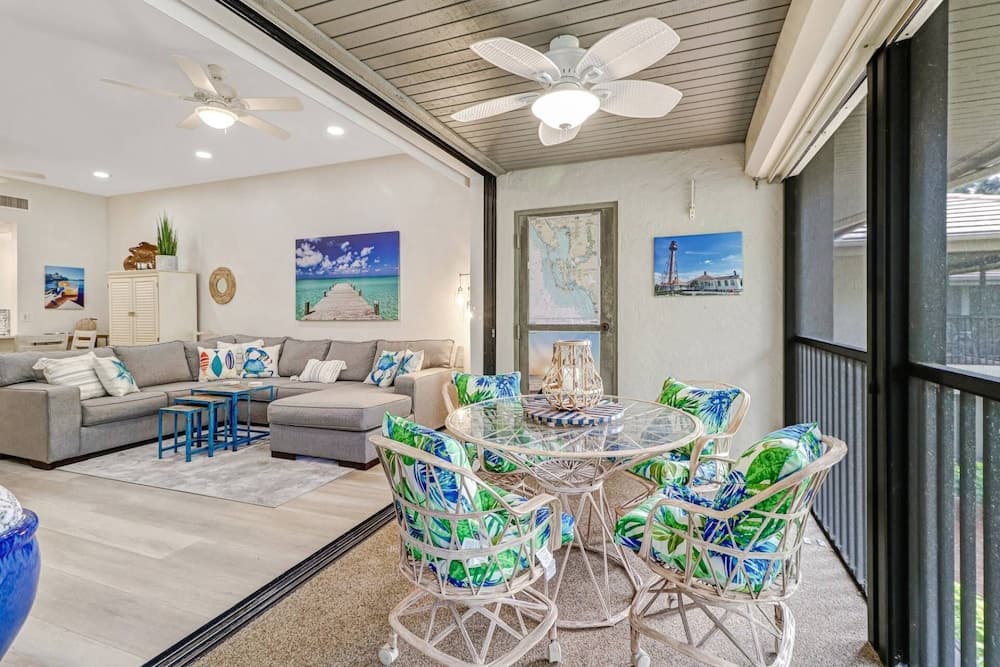 3621 Wild Pines Dr #211