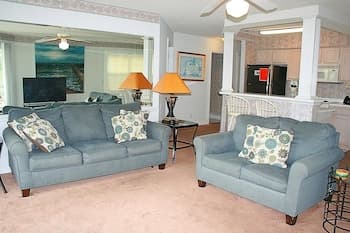 Brunswick Plantation Villa 604 With Beaches Nearby, Enjoy 27 Hole Golf Course by Redawning