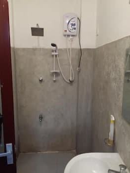 100 Step Beach White House