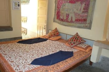 Goroomgo Temple View Jaisalmer