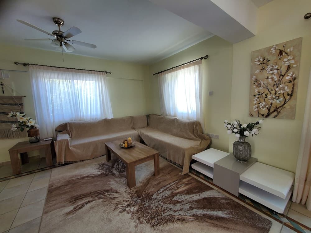 Charming 3-bed Villa in Protaras With Heated Pool