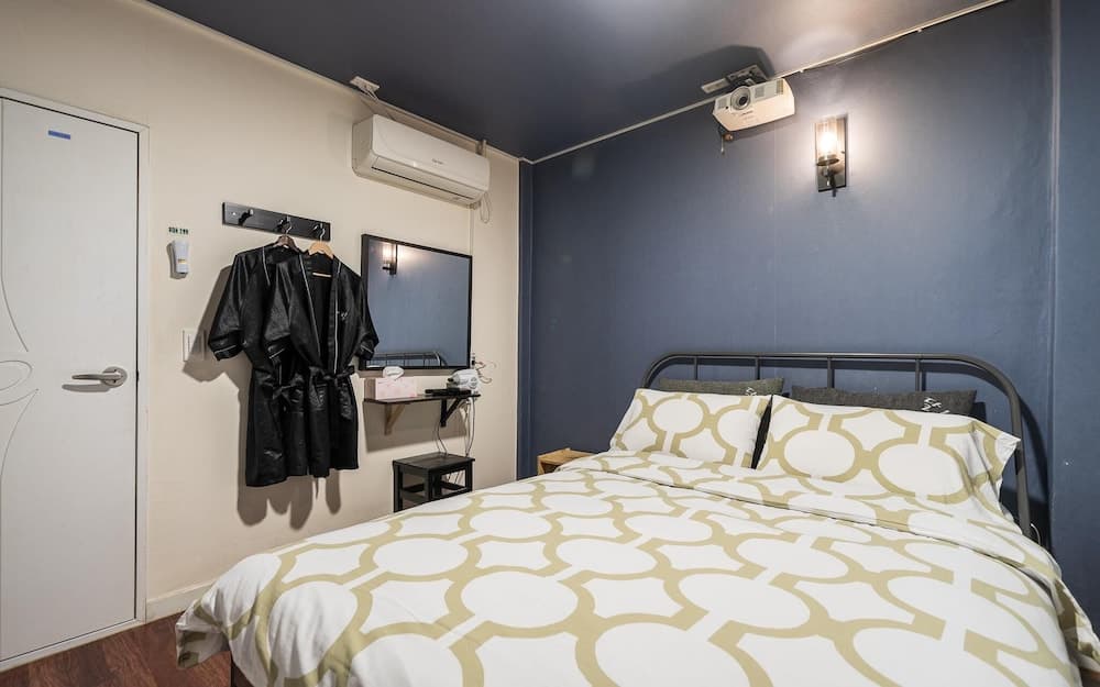 Suwon Dalbit Motel