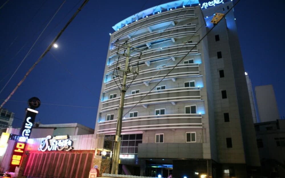 hotel image