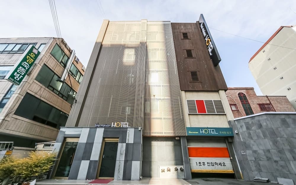 hotel image