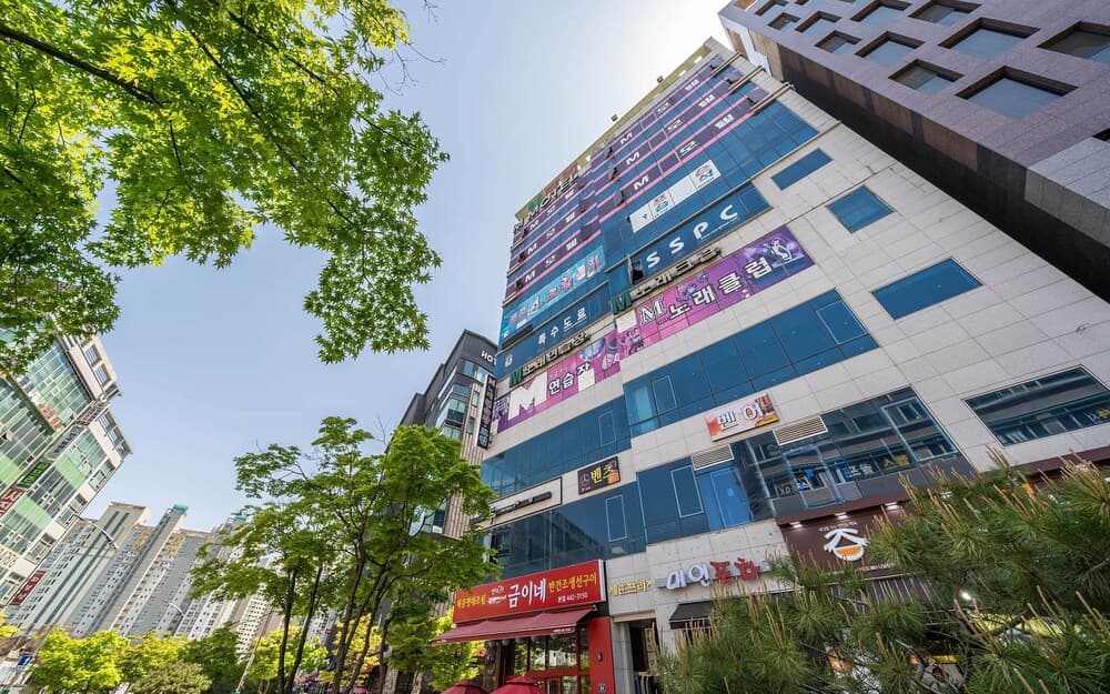 hotel image