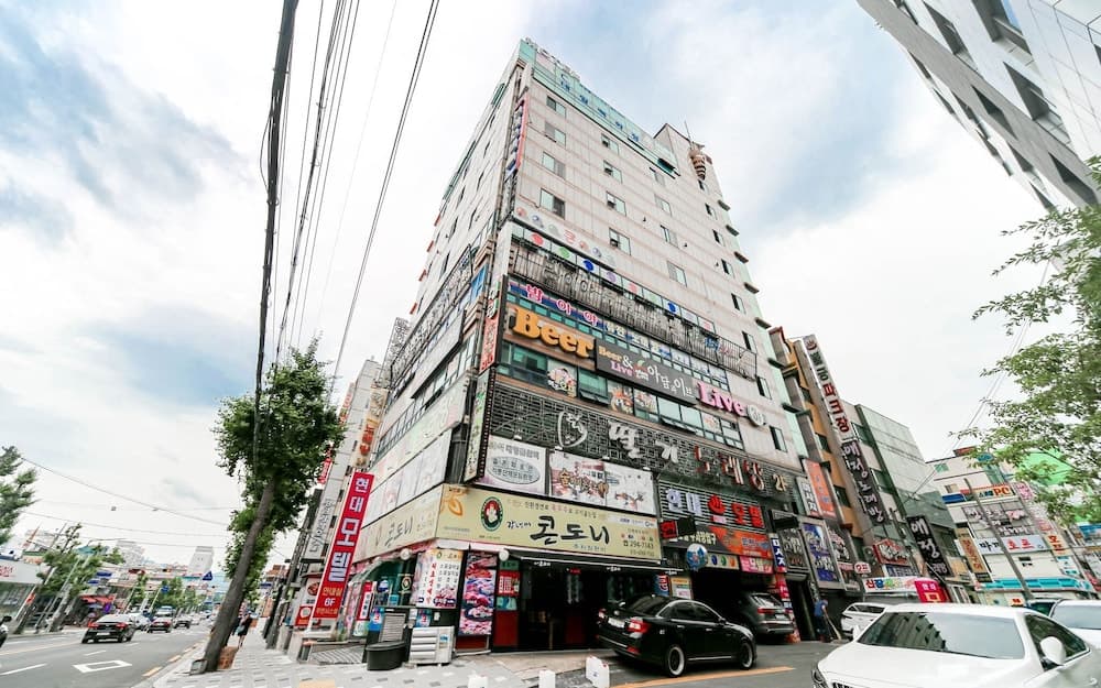 hotel image