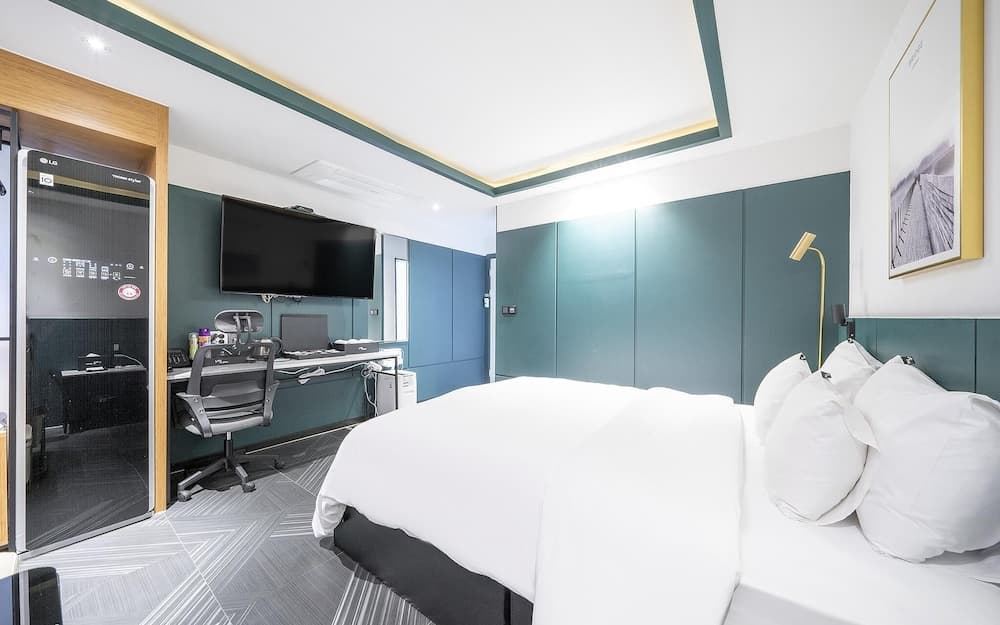 Dangjin Newcastle Hotel