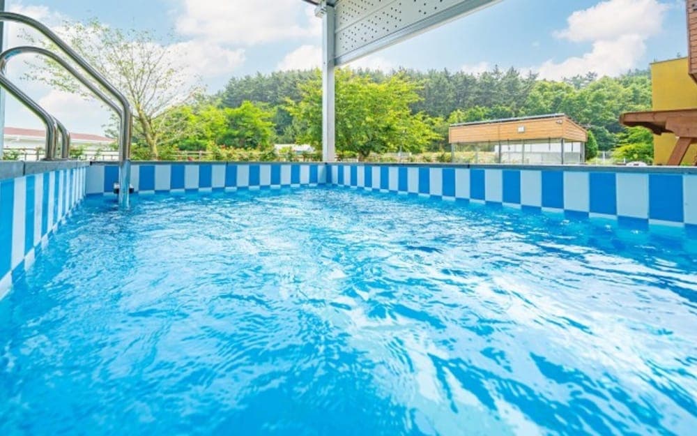 Daebudo Sunshine Kids Pool Villa