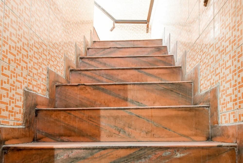 Goroomgo MD Delux Meerut