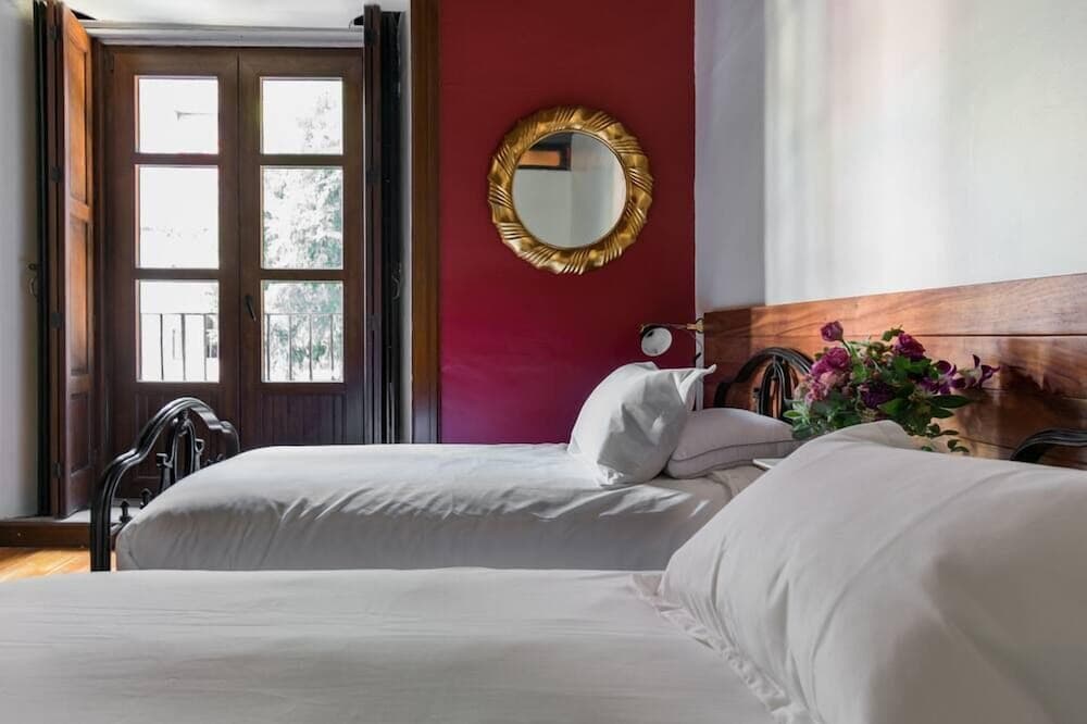 CASA SAUTO Family Suite CATHEDRAL VIEW