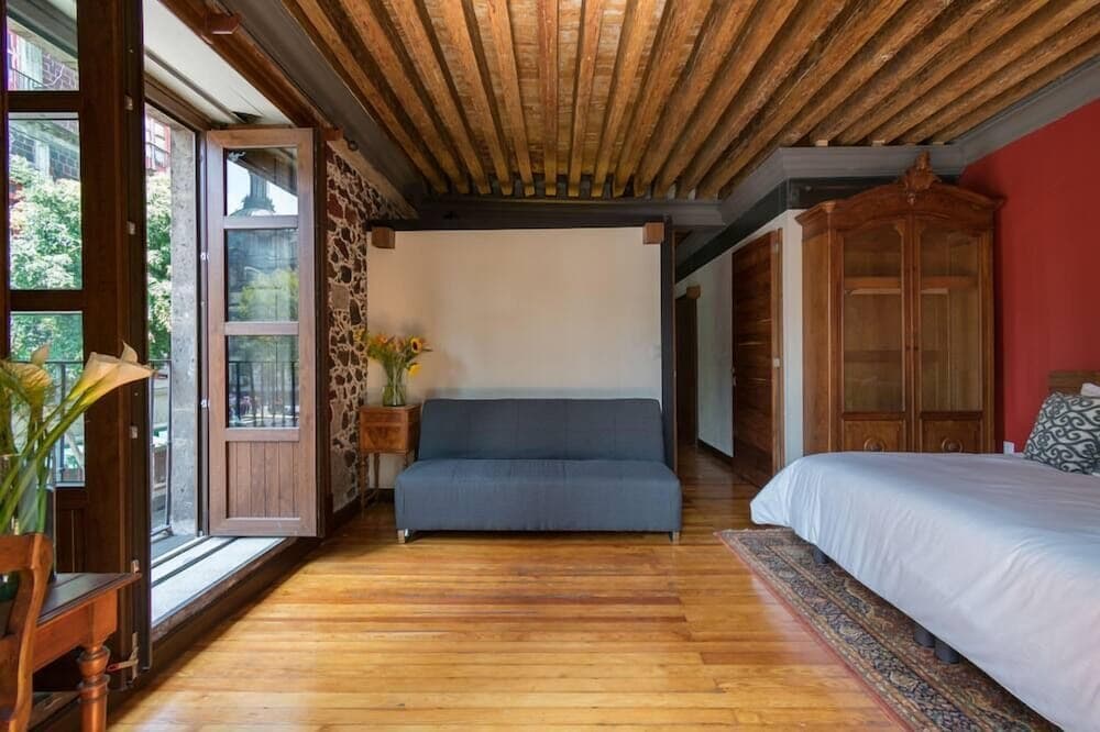 CASA SAUTO Family Suite CATHEDRAL VIEW