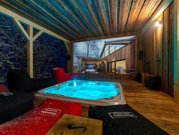 Mcmv530 in Celadn With 2 Bedrooms and 1 Bathrooms