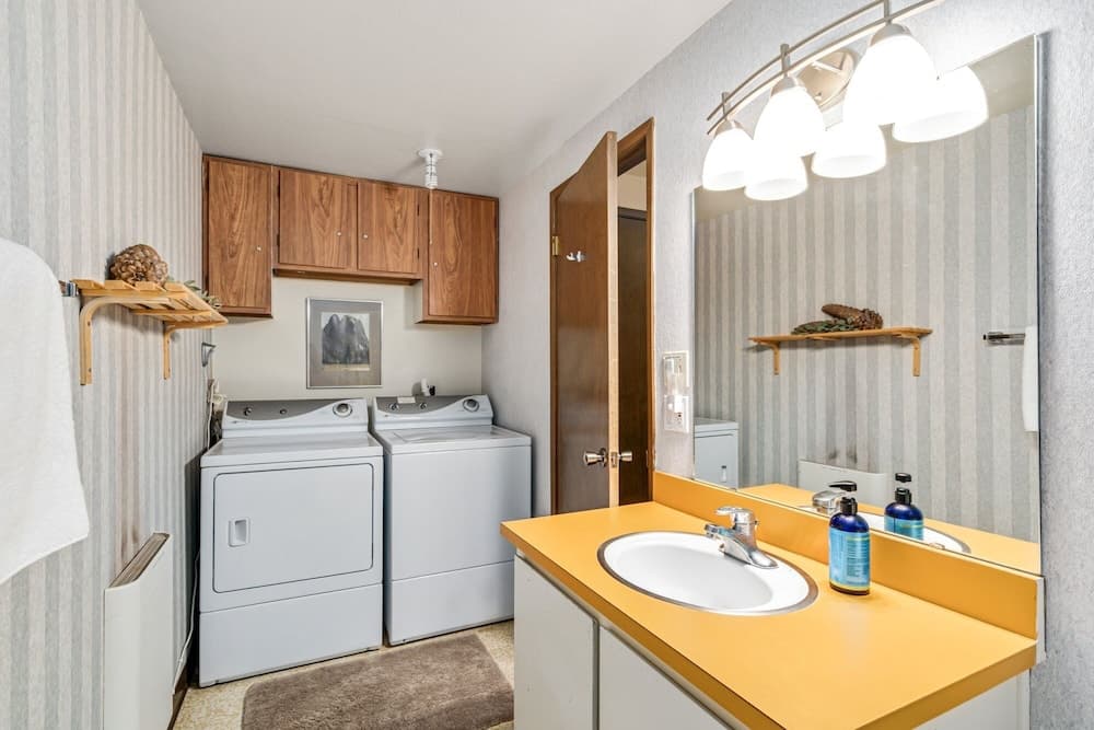 Sunny, Spacious & Pet Friendly - Creekside #39 by Bear Valley Vacation Rentals