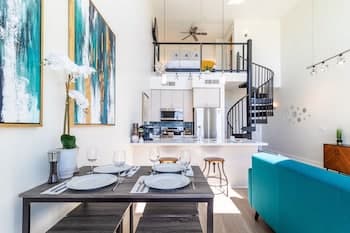 2sty Loft-Close to Shops & Dining-4057