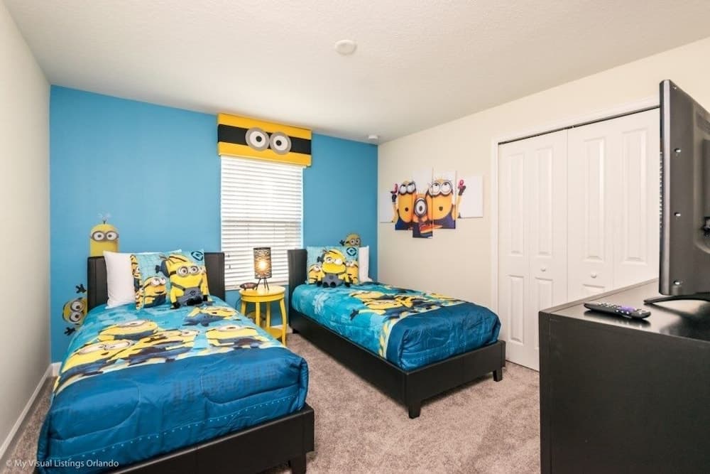 8917stin Luxury Furnished 5 Bedroom Townhouse by Redawning