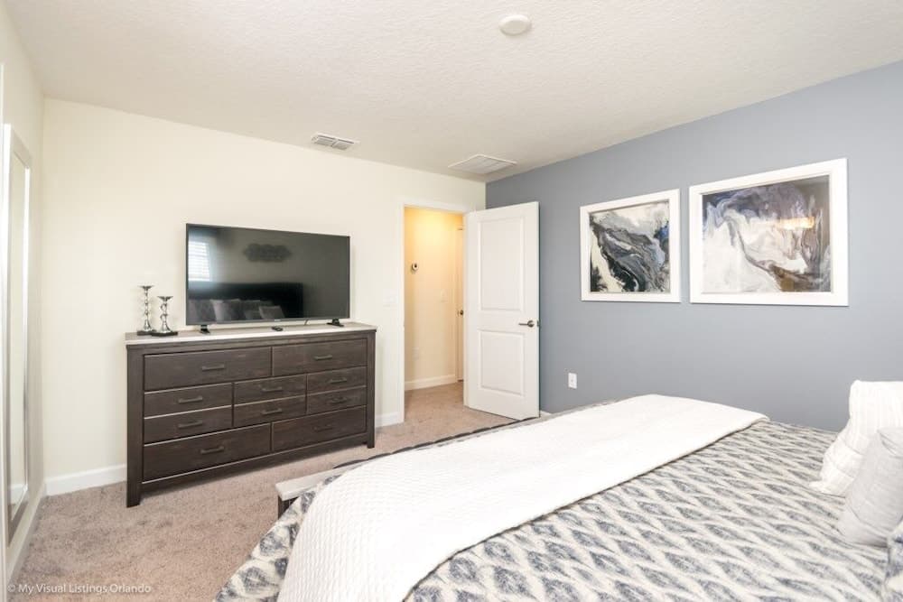 8917stin Luxury Furnished 5 Bedroom Townhouse by Redawning