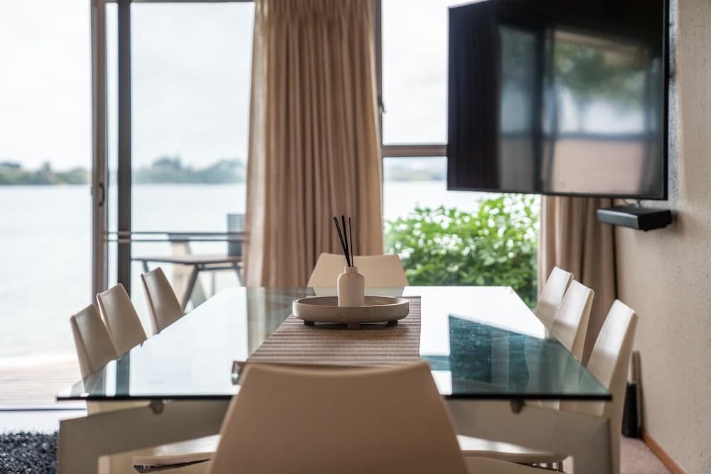 Stay Tauranga Beach House