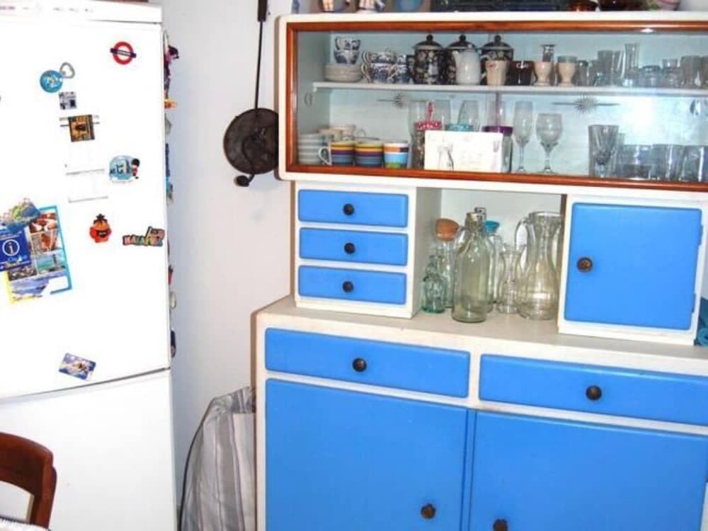 Charming Holiday House Antique, Sleeps 7