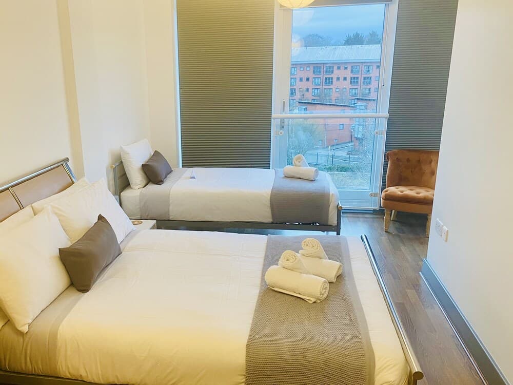 Spacious Flat in Birmingham City - Free Parking