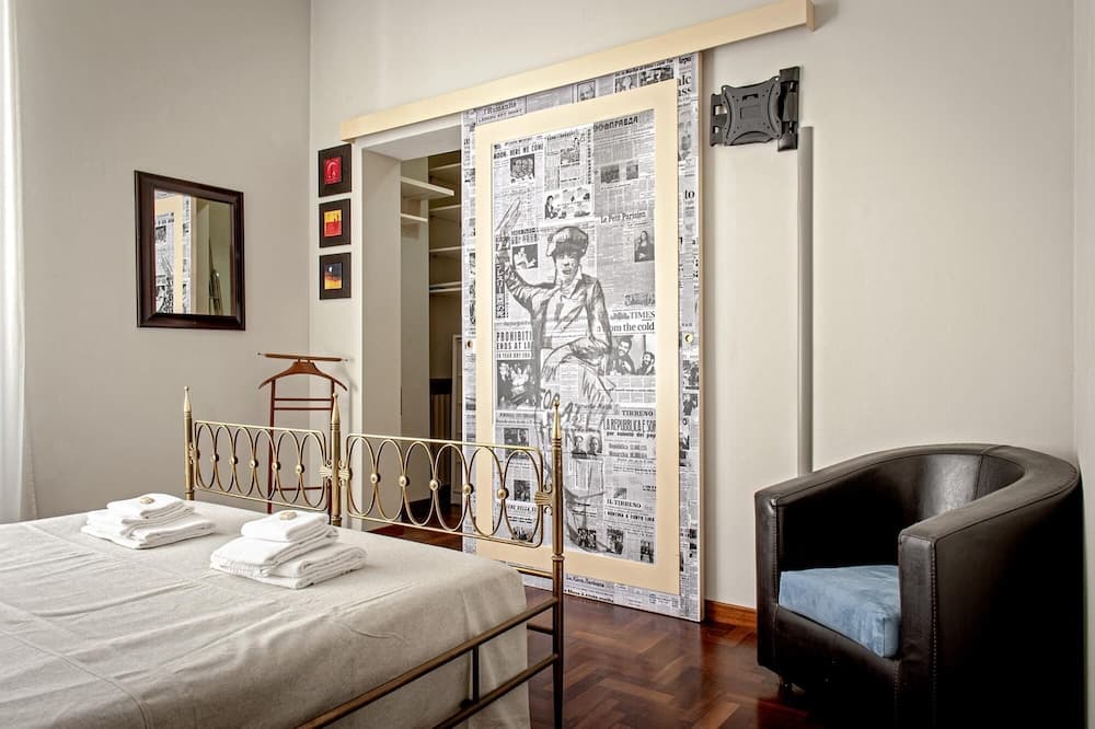 Li-e625-pipa16a1 - The Journalist House