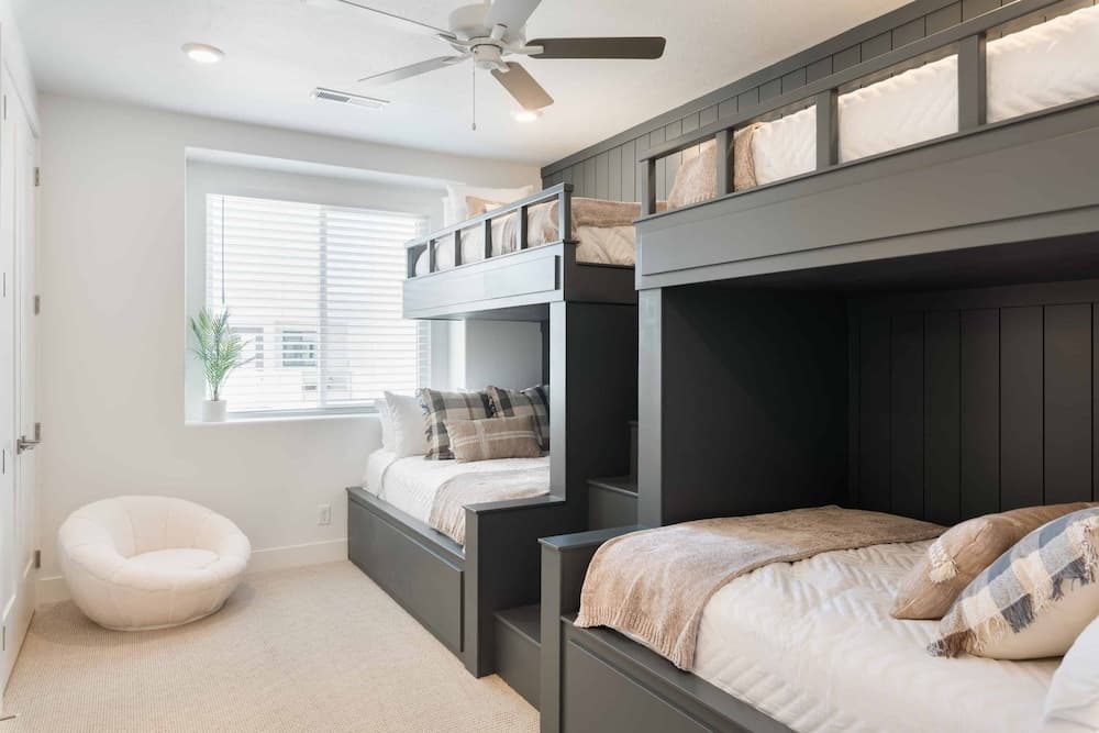 The Sol Mate by RedAwning