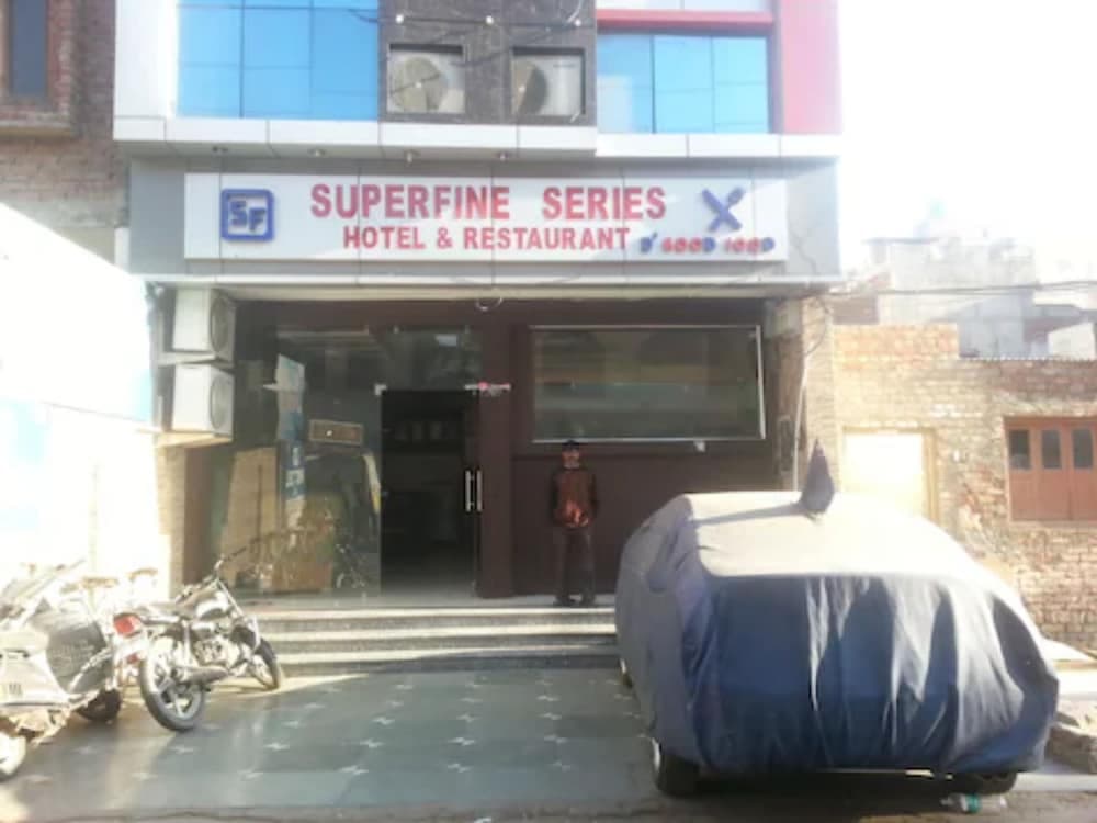 Goroomgo Superfine Ambala