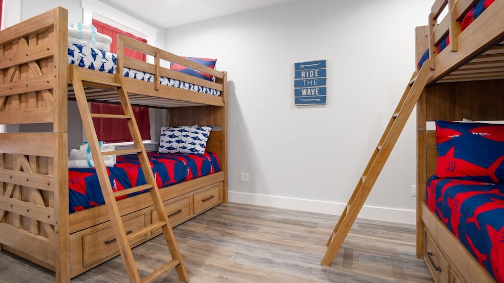 525 Lyndell Ln - Pier Relaxation II