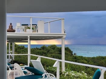 Unique Rare Villa! Retreat Style, Full Sea Views With Private Pool & Hot Tub! 3 Bedroom Villa by Redawning