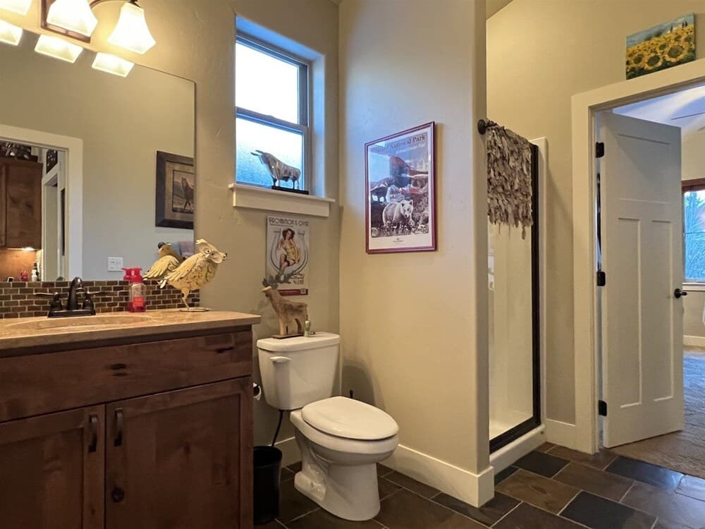 Ol239 Meadow Lake Country Escape