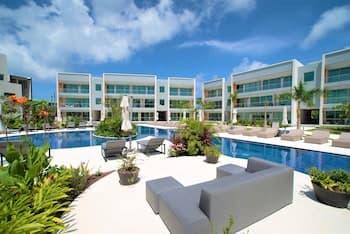 Cayman Luxury Rentals at One Canal Point