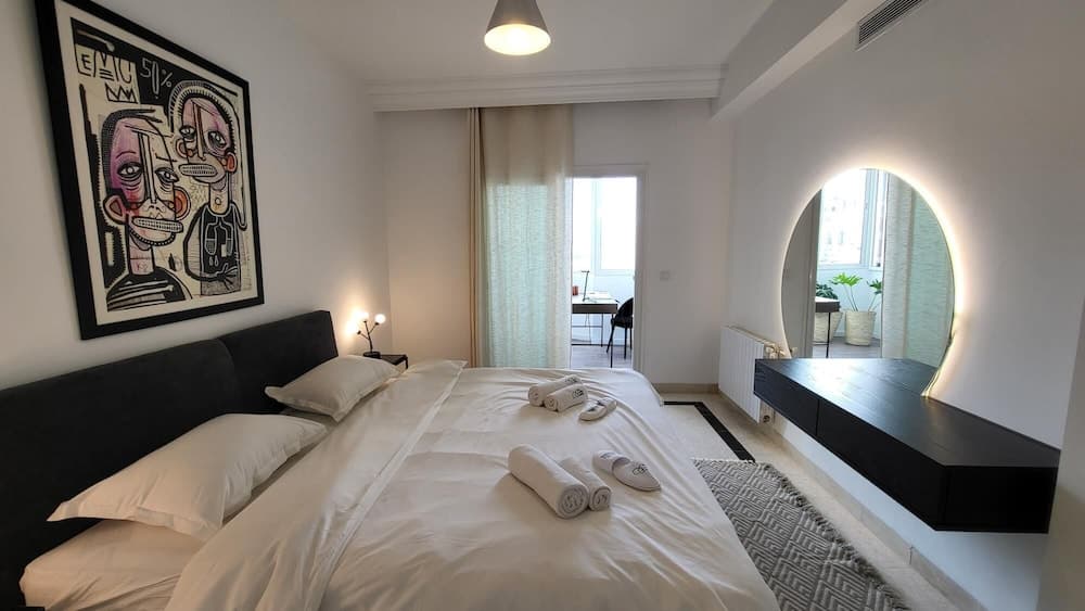 The Perfect Flat Sea Side Central Luxurious