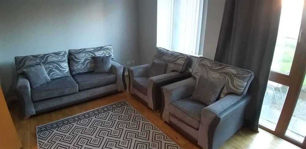 Alexandra Park Avenue Town House