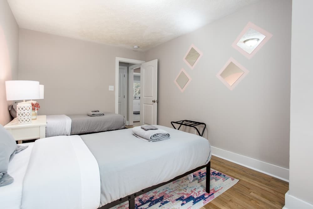 THE GAMER-4BR Home-Near Everything ATL