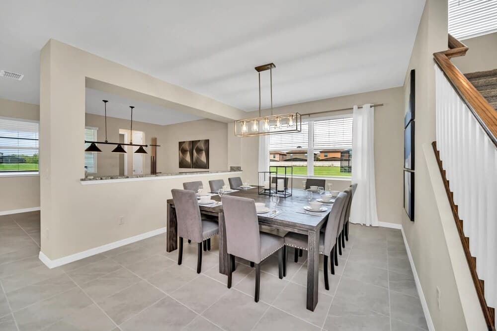 Family Resort - 9BR - Sleeps 19 - Private Pool Hot Tub Games Room and BBQ